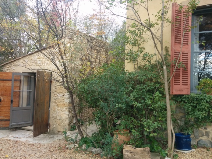 The shed that houses the toilet for Cézanne's workshop